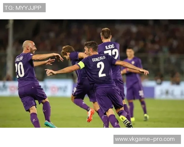 足总杯激战巴萨与尤文图斯鏖战成平局全场沸腾瞬间回顾