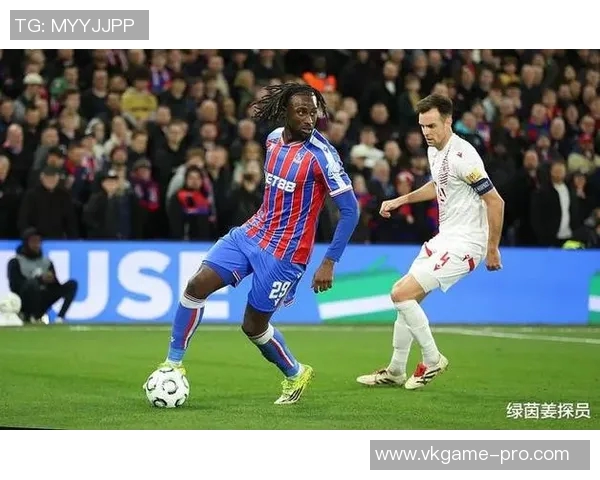 西甲赛场惊现冷门里昂大胜热刺引发全场震动与数据分析